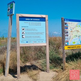 Cartellera de senyalització espais naturals protegits